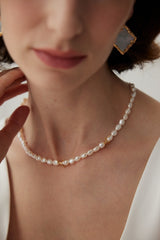 Vine Kiss Baroque Pearl Necklace